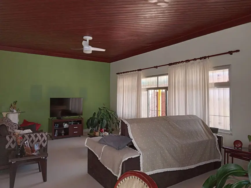 Foto 7 de Casa com 3 quartos à venda, 340m2 em Praia Grande - SP