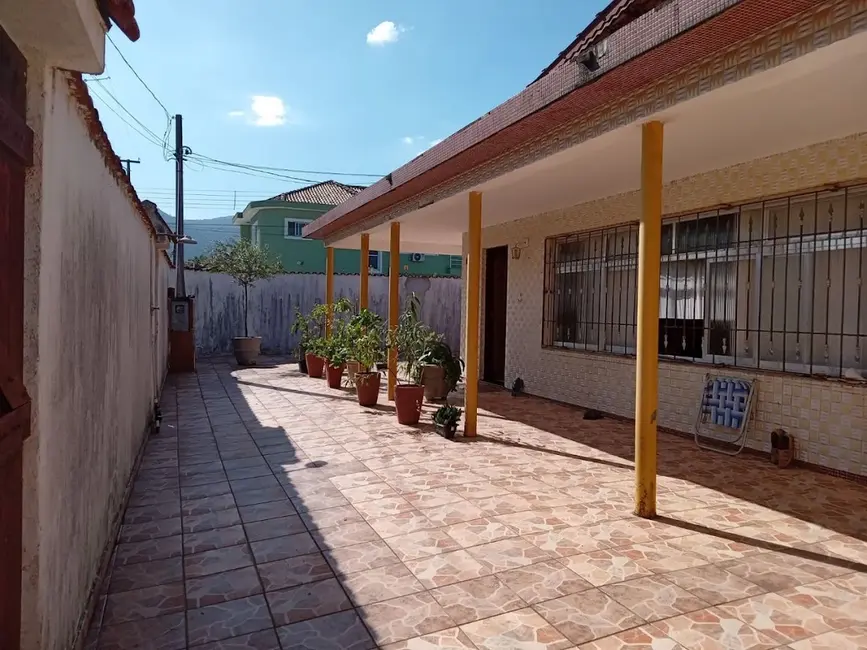 Foto 2 de Casa com 3 quartos à venda, 340m2 em Praia Grande - SP