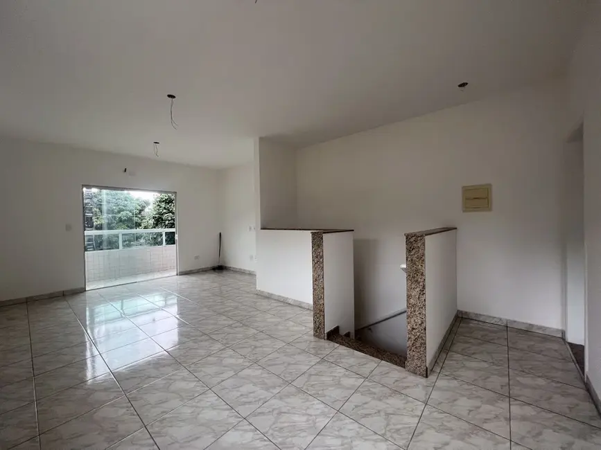 Foto 1 de Casa de Condomínio com 2 quartos à venda, 88m2 em Canto do Forte, Praia Grande - SP