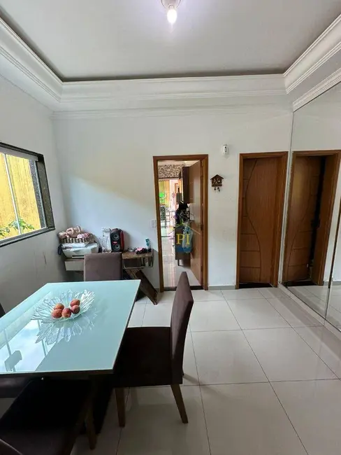 Sobrado com 3 quartos à venda, 143m2 em Canto do Forte, Praia Grande - SP - imagem 6 Foto 6 de Sobrado com 3 quartos à venda, 143m2 em Canto do Forte, Praia Grande - SP