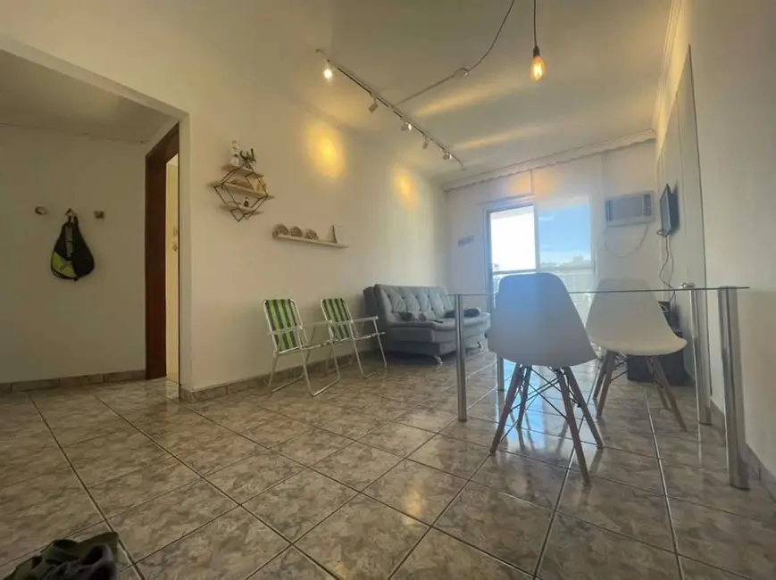 Foto 2 de Apartamento com 2 quartos à venda, 70m2 em Praia Grande - SP