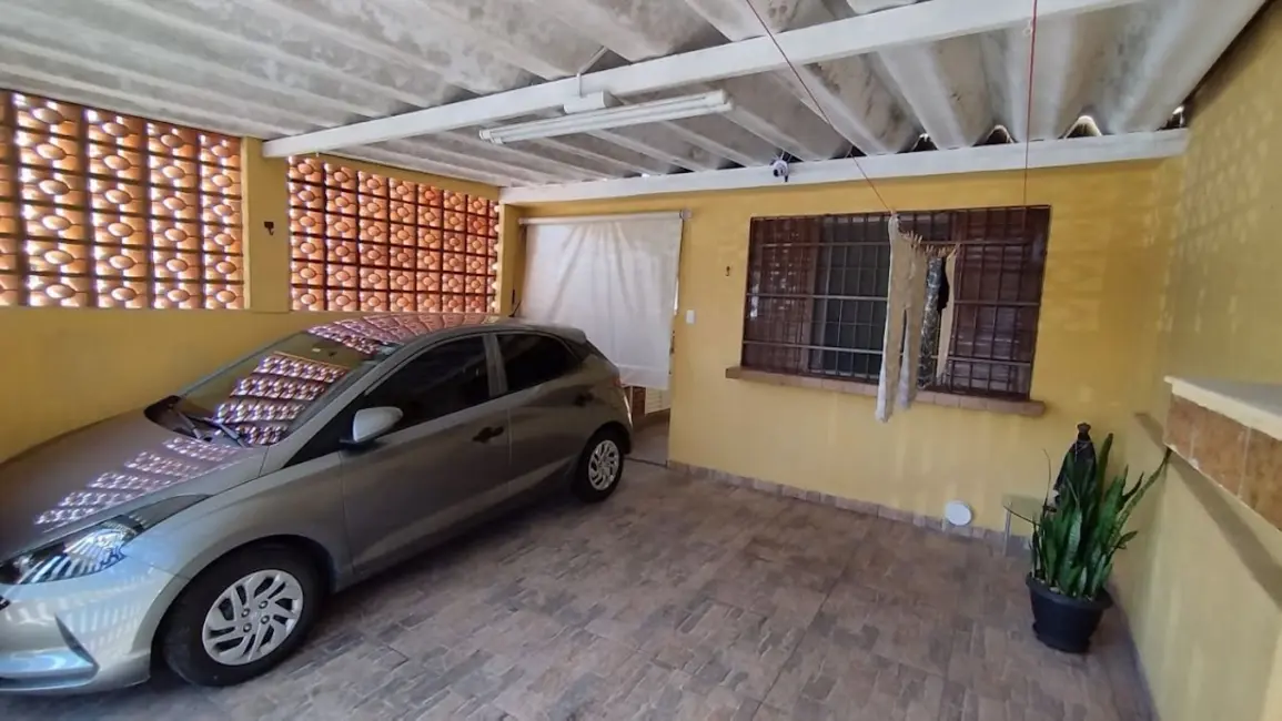 Foto 2 de Casa com 2 quartos à venda, 100m2 em Praia Grande - SP