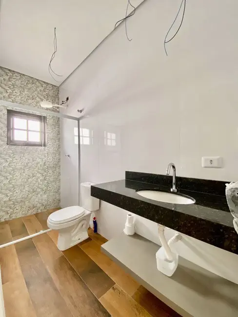 Foto 9 de Casa com 3 quartos à venda, 200m2 em Mirim, Praia Grande - SP