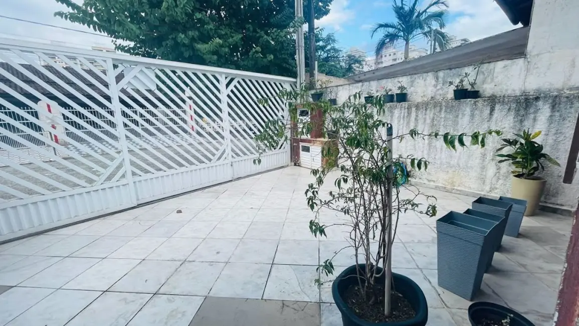 Foto 3 de Casa com 2 quartos à venda, 125m2 em Praia Grande - SP