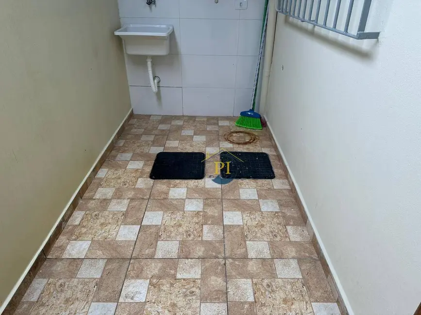 Casa com 2 quartos à venda, 52m2 em Praia Grande - SP - imagem 9 Foto 9 de Casa com 2 quartos à venda, 52m2 em Praia Grande - SP