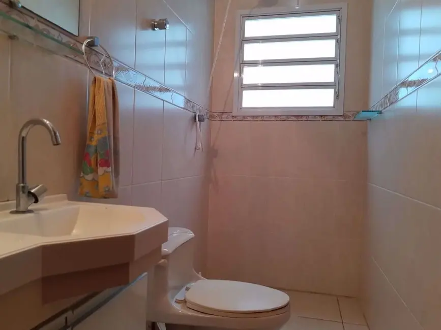 Foto 8 de Sobrado com 4 quartos à venda, 600m2 em Praia Grande - SP
