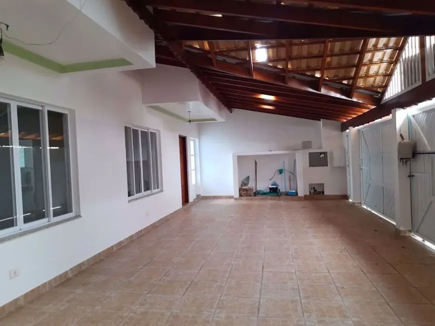 Foto 4 de Sobrado com 4 quartos à venda, 600m2 em Praia Grande - SP