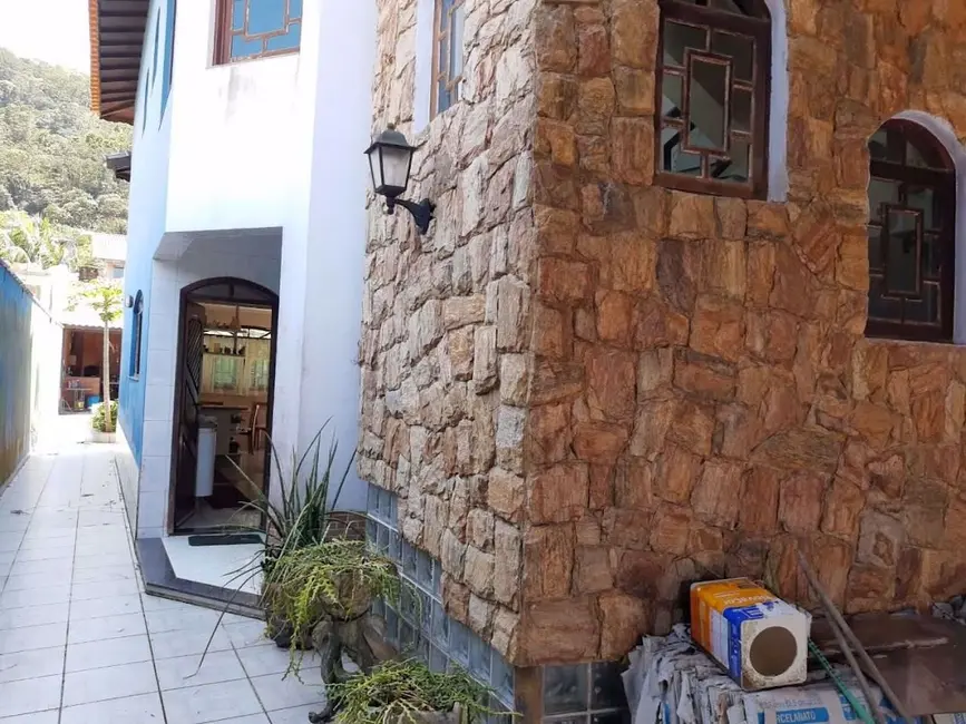 Foto 5 de Casa com 6 quartos à venda, 517m2 em Canto do Forte, Praia Grande - SP