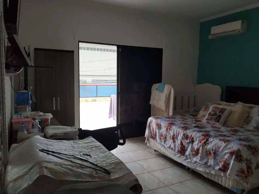 Sobrado com 3 quartos à venda, 180m2 em Praia Grande - SP - imagem 3 Foto 3 de Sobrado com 3 quartos à venda, 180m2 em Praia Grande - SP