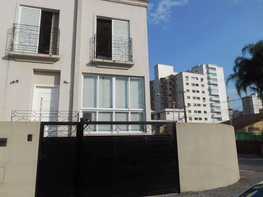 Foto 2 de Sobrado com 2 quartos à venda, 120m2 em Aviação, Praia Grande - SP