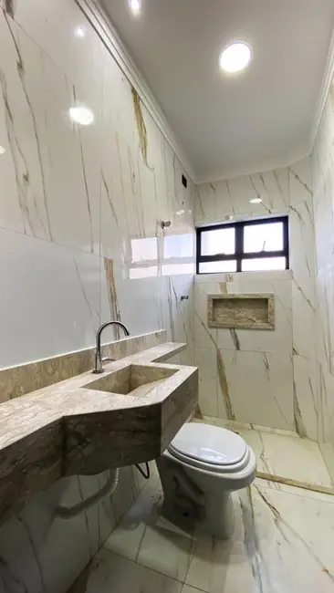 Foto 9 de Casa com 3 quartos à venda, 250m2 em Praia Grande - SP