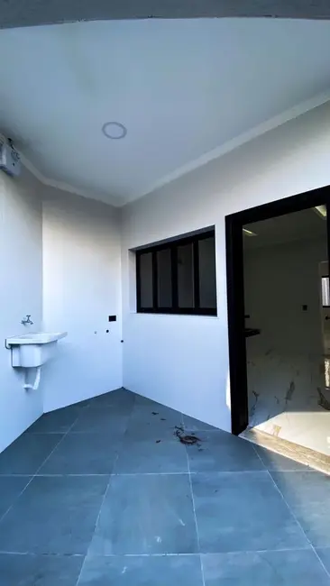 Foto 8 de Casa com 3 quartos à venda, 250m2 em Praia Grande - SP