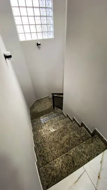 Foto 5 de Casa com 3 quartos à venda, 250m2 em Praia Grande - SP