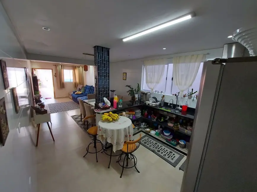 Sobrado com 5 quartos à venda, 173m2 em Praia Grande - SP - imagem 5 Foto 5 de Sobrado com 5 quartos à venda, 173m2 em Praia Grande - SP