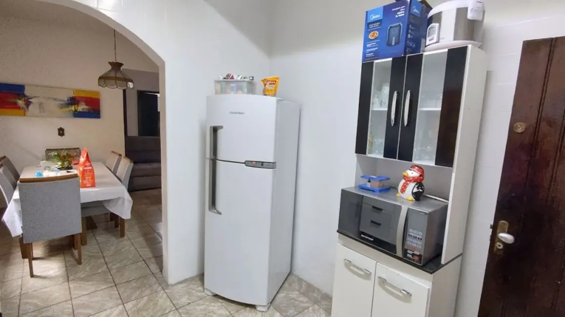 Casa com 3 quartos à venda em Praia Grande - SP - imagem 9 Foto 9 de Casa com 3 quartos à venda em Praia Grande - SP