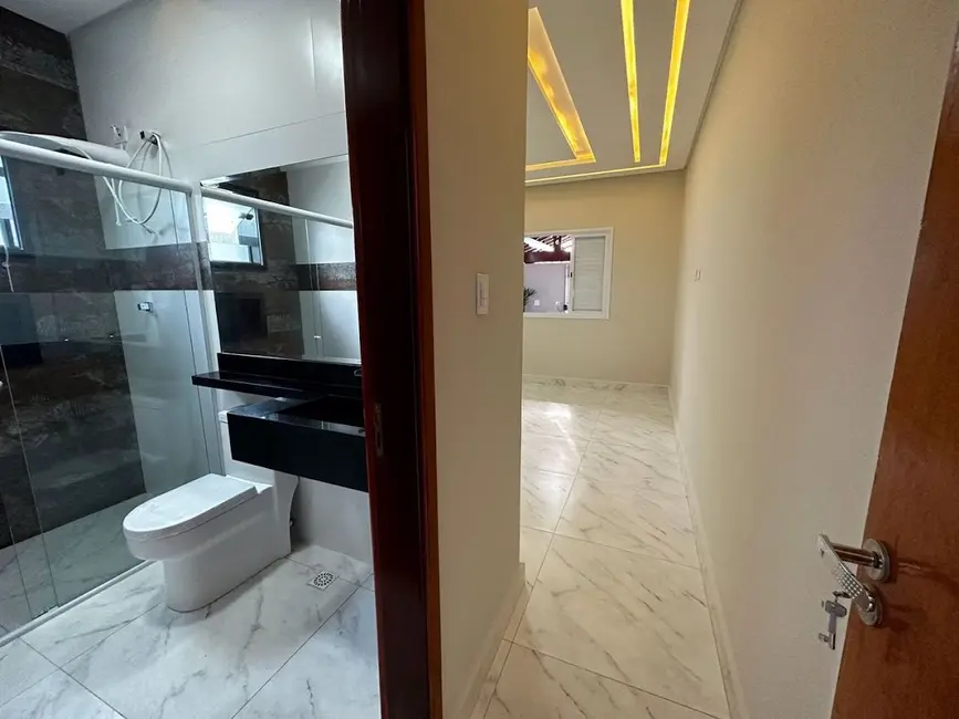 Foto 9 de Casa com 3 quartos à venda, 146m2 em Praia Grande - SP