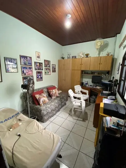 Foto 8 de Casa com 3 quartos à venda, 172m2 em Praia Grande - SP
