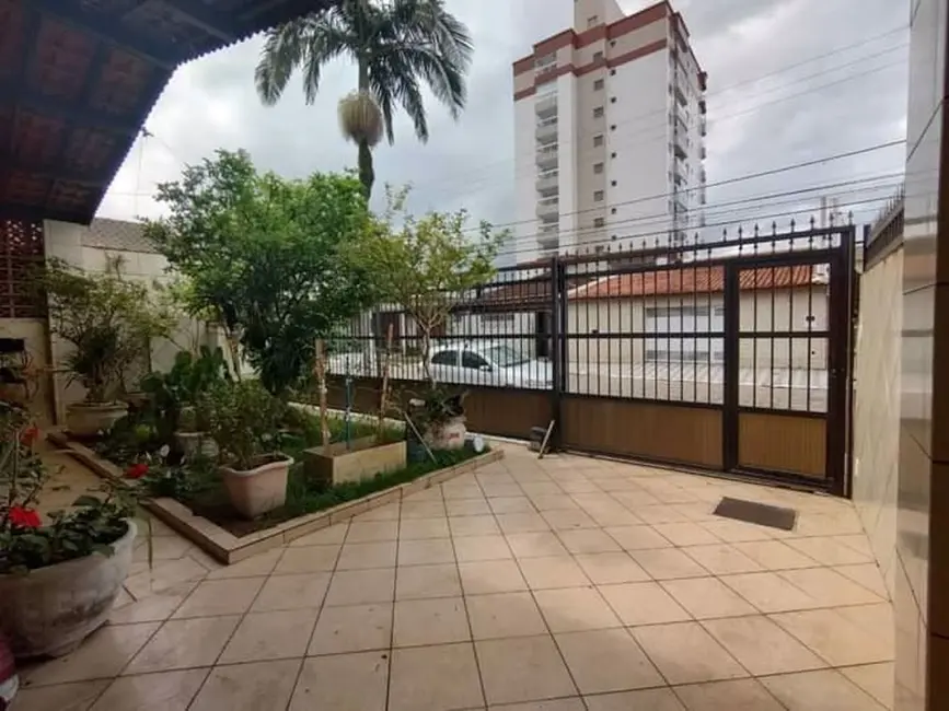Casa com 3 quartos à venda, 262m2 em Praia Grande - SP - imagem 1 Foto 1 de Casa com 3 quartos à venda, 262m2 em Praia Grande - SP