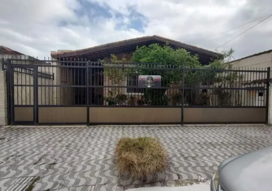 Casa com 3 quartos à venda, 262m2 em Praia Grande - SP - imagem 2 Foto 2 de Casa com 3 quartos à venda, 262m2 em Praia Grande - SP