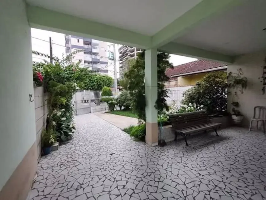 Casa com 4 quartos à venda, 400m2 em Praia Grande - SP - imagem 3 Foto 3 de Casa com 4 quartos à venda, 400m2 em Praia Grande - SP
