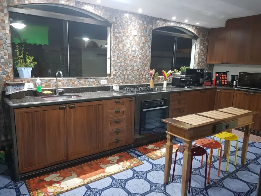 Foto 6 de Casa com 3 quartos à venda, 426m2 em Praia Grande - SP
