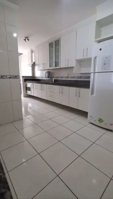 Apartamento com 3 quartos à venda, 155m2 em Aviação, Praia Grande - SP - imagem 8 Foto 8 de Apartamento com 3 quartos à venda, 155m2 em Aviação, Praia Grande - SP