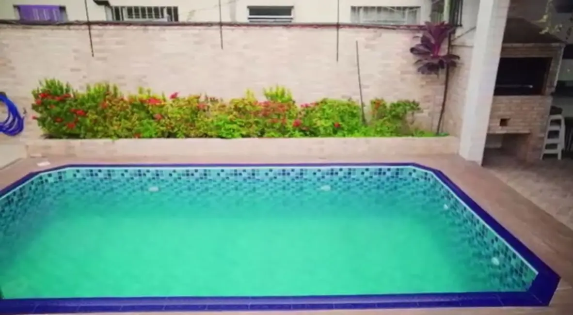 Foto 8 de Casa com 2 quartos à venda, 250m2 em Praia Grande - SP