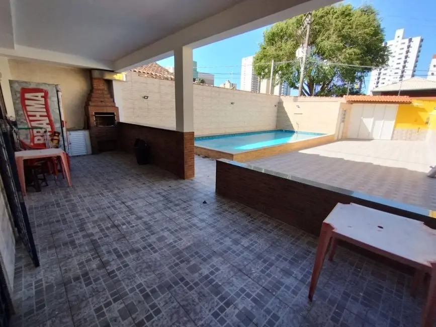 Casa com 2 quartos à venda, 336m2 em Praia Grande - SP - imagem 2 Foto 2 de Casa com 2 quartos à venda, 336m2 em Praia Grande - SP