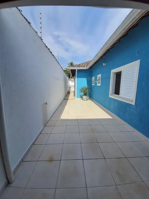 Foto 3 de Casa com 3 quartos à venda em Praia Grande - SP