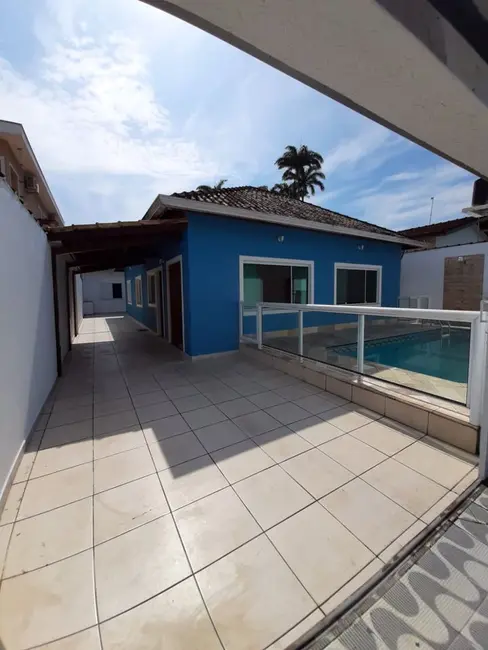 Foto 2 de Casa com 3 quartos à venda em Praia Grande - SP