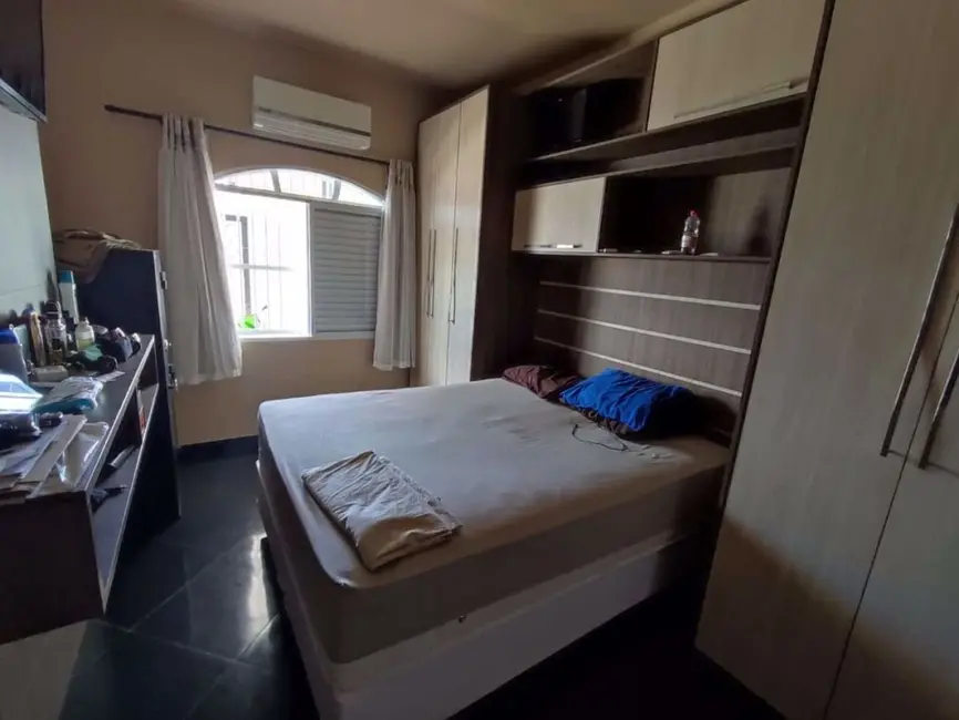 Foto 9 de Casa com 4 quartos à venda, 570m2 em Praia Grande - SP