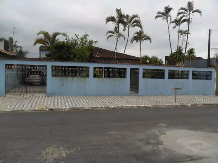 Foto 1 de Casa com 3 quartos à venda, 477m2 em Praia Grande - SP
