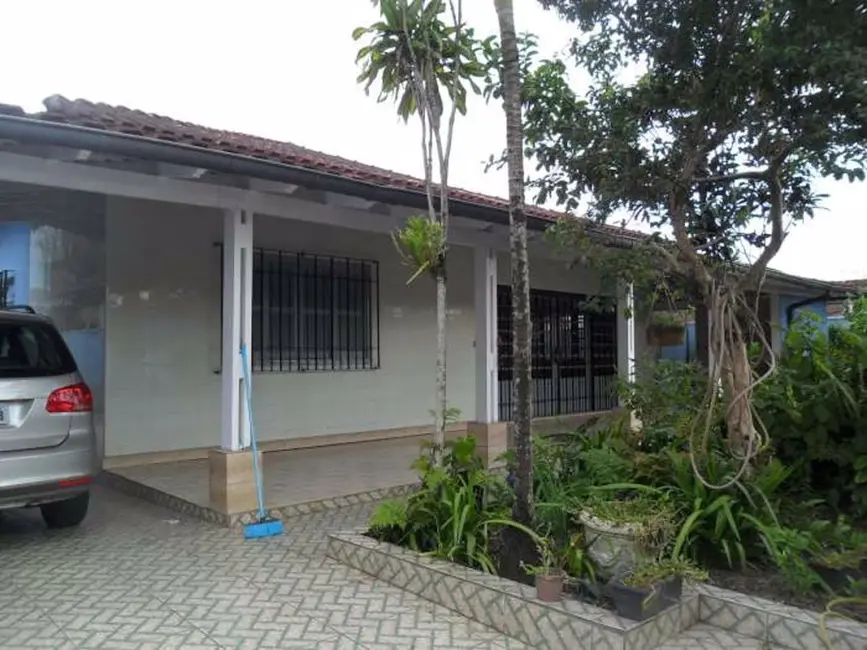 Foto 2 de Casa com 3 quartos à venda, 477m2 em Praia Grande - SP