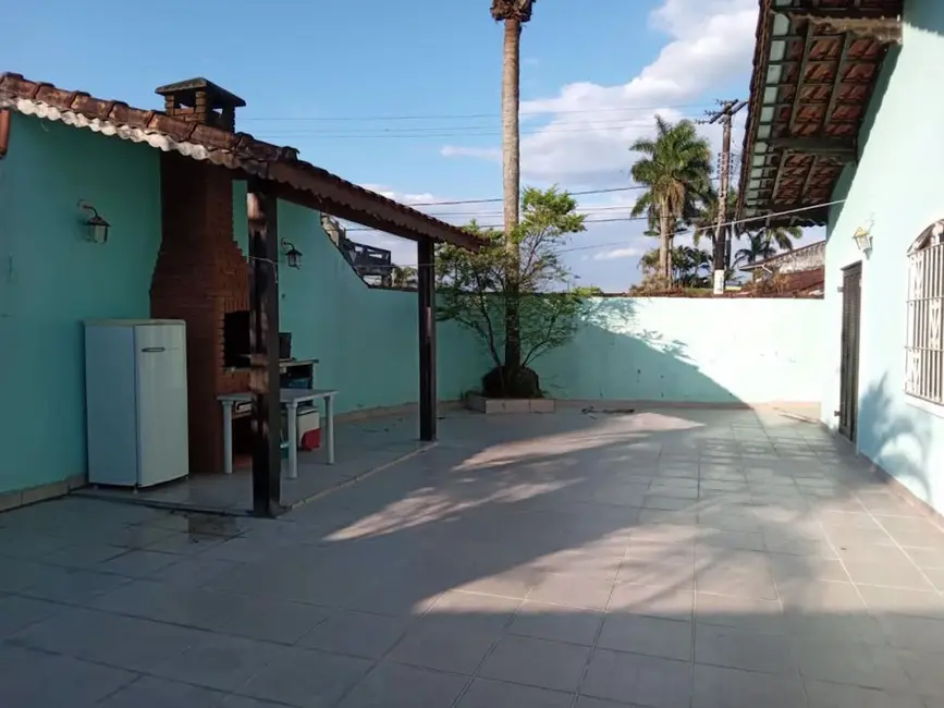 Foto 1 de Casa com 3 quartos à venda, 192m2 em Praia Grande - SP