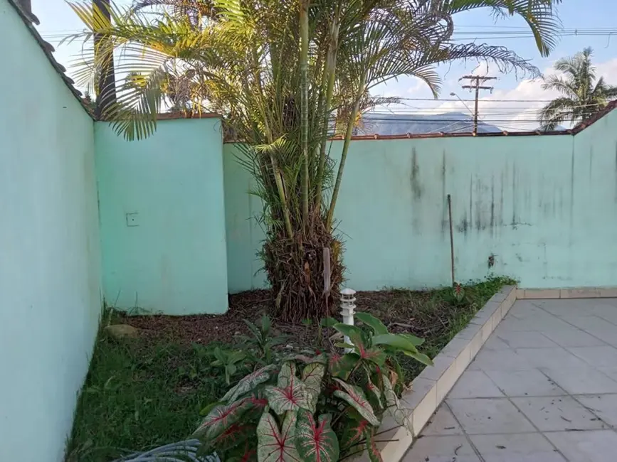 Foto 2 de Casa com 3 quartos à venda, 192m2 em Praia Grande - SP