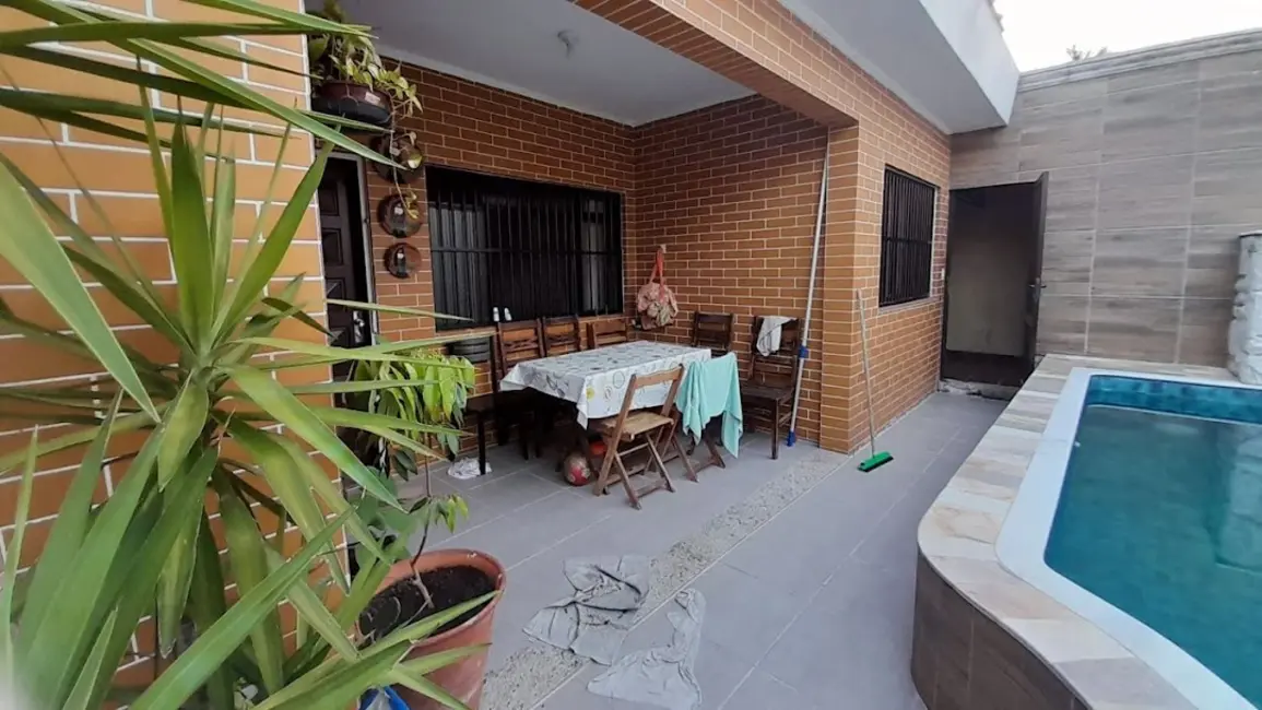 Foto 1 de Casa com 4 quartos à venda, 327m2 em Praia Grande - SP