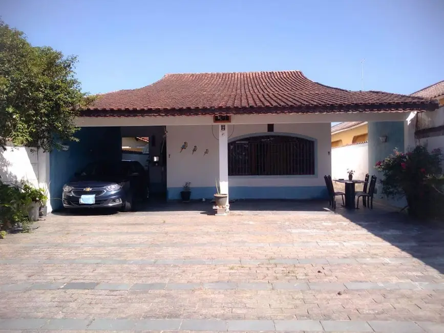 Foto 1 de Casa com 5 quartos à venda, 500m2 em Praia Grande - SP