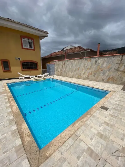 Foto 2 de Casa com 4 quartos à venda, 380m2 em Solemar, Praia Grande - SP