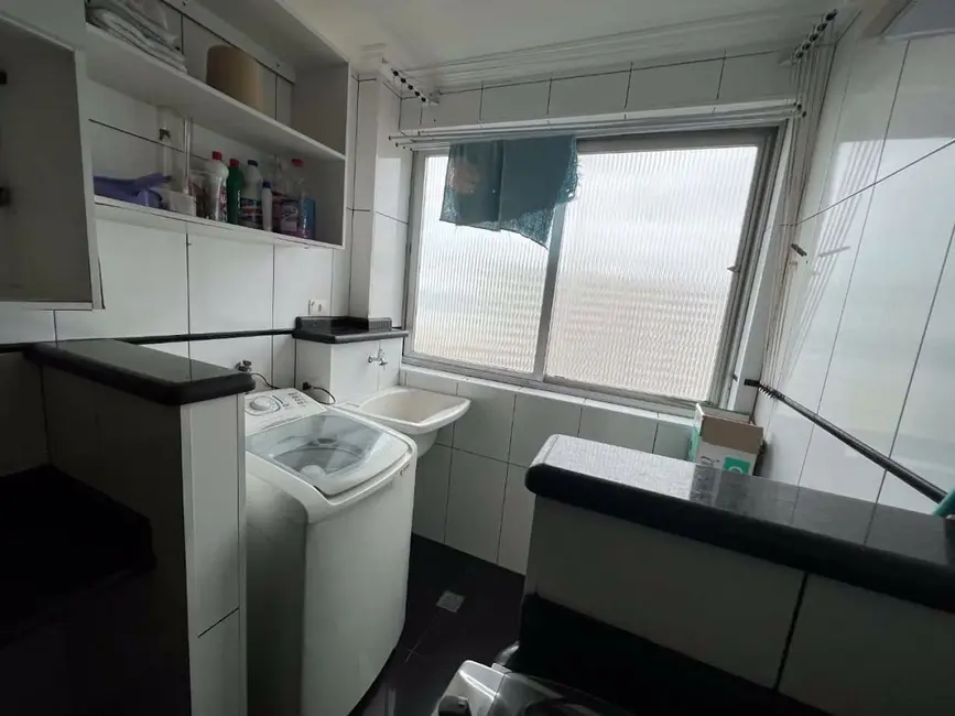 Foto 3 de Apartamento com 2 quartos à venda, 77m2 em Tupi, Praia Grande - SP