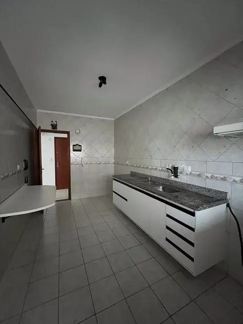 Foto 4 de Apartamento com 2 quartos à venda, 87m2 em Tupi, Praia Grande - SP