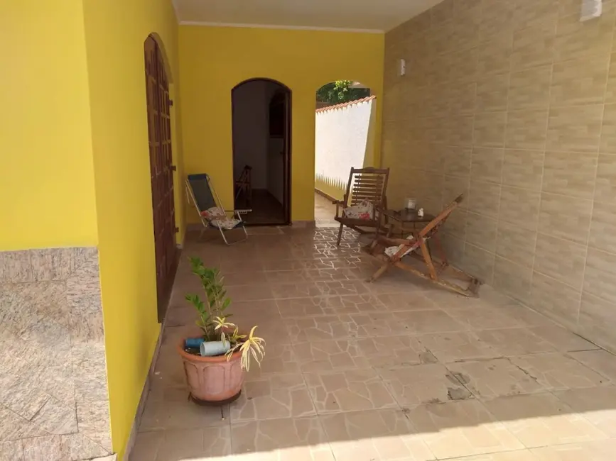 Foto 3 de Casa com 4 quartos à venda, 408m2 em Praia Grande - SP