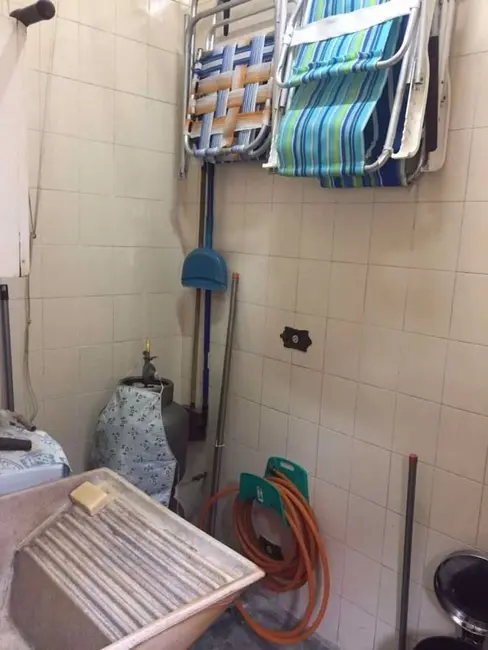 Casa com 3 quartos à venda, 250m2 em Praia Grande - SP - imagem 7 Foto 7 de Casa com 3 quartos à venda, 250m2 em Praia Grande - SP