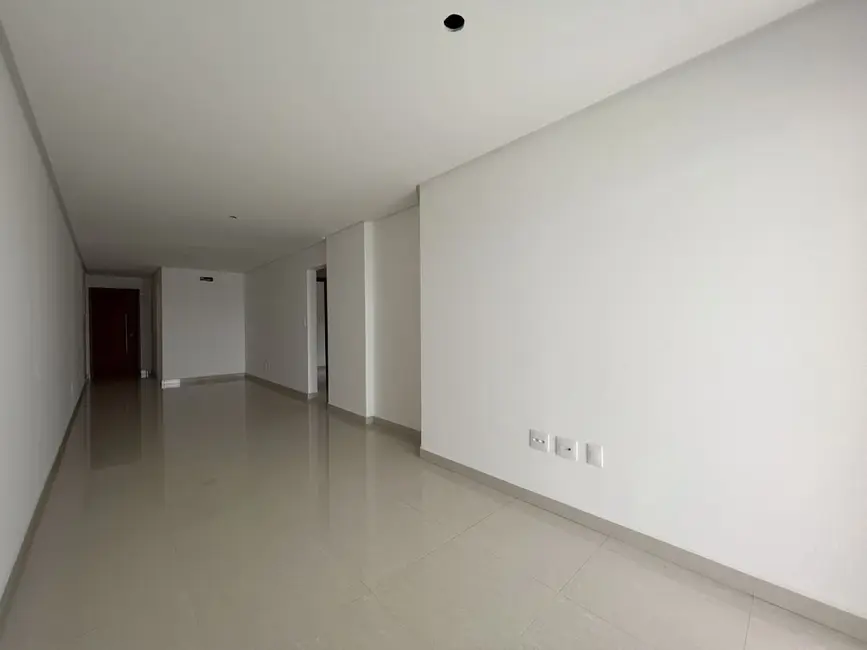 Foto 6 de Apartamento com 3 quartos à venda, 196m2 em Praia Grande - SP