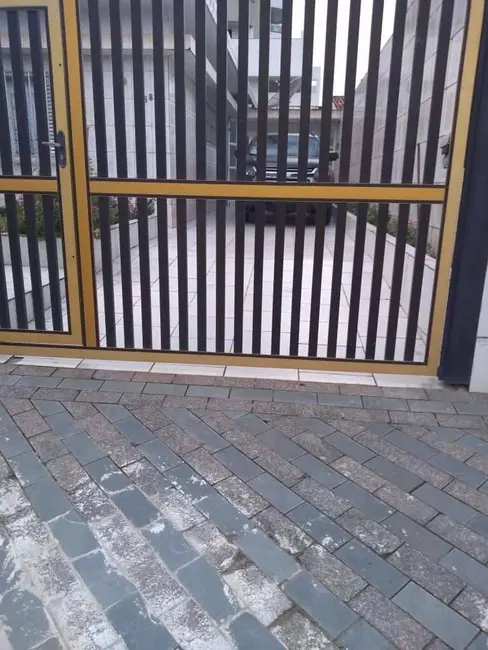 Foto 4 de Casa com 2 quartos à venda, 270m2 em Praia Grande - SP