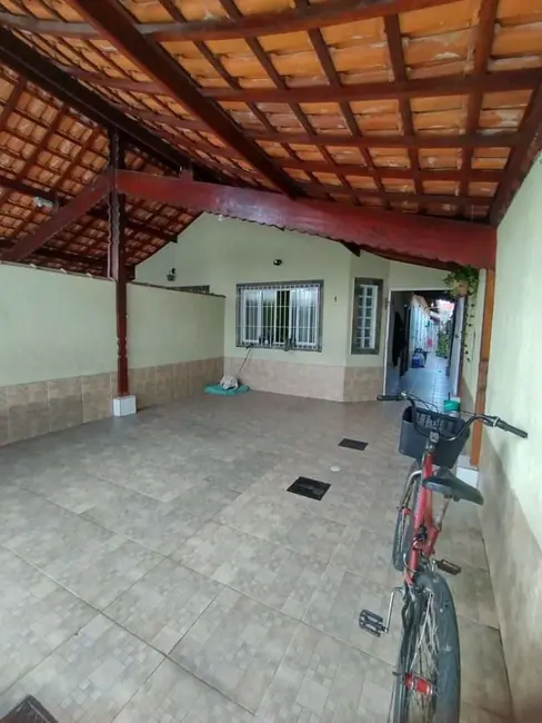 Casa com 3 quartos à venda, 174m2 em Praia Grande - SP - imagem 2 Foto 2 de Casa com 3 quartos à venda, 174m2 em Praia Grande - SP