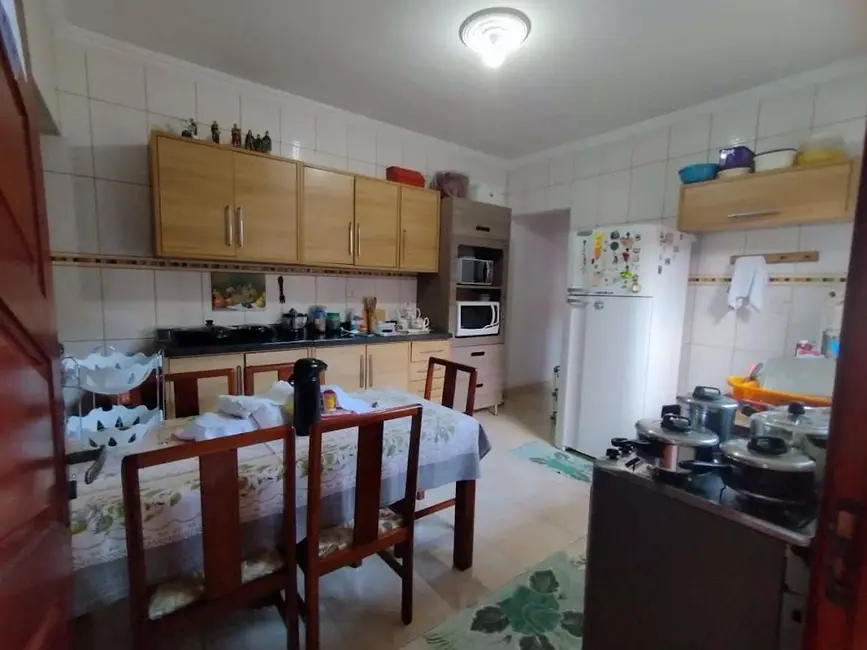 Casa com 3 quartos à venda, 174m2 em Praia Grande - SP - imagem 9 Foto 9 de Casa com 3 quartos à venda, 174m2 em Praia Grande - SP