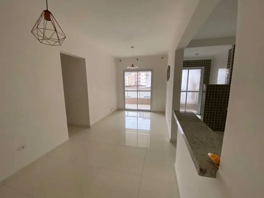 Foto 2 de Apartamento com 2 quartos à venda, 70m2 em Praia Grande - SP