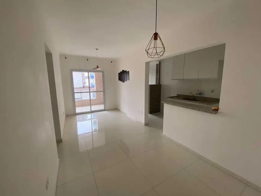 Foto 3 de Apartamento com 2 quartos à venda, 70m2 em Praia Grande - SP