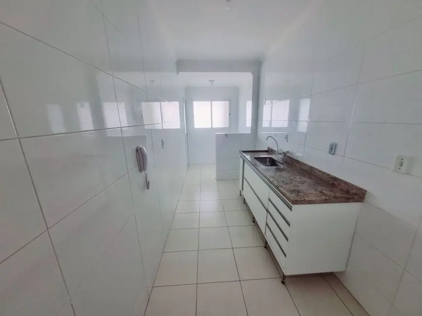 Apartamento com 3 quartos para alugar, 155m2 em Praia Grande - SP - imagem 9 Foto 9 de Apartamento com 3 quartos para alugar, 155m2 em Praia Grande - SP
