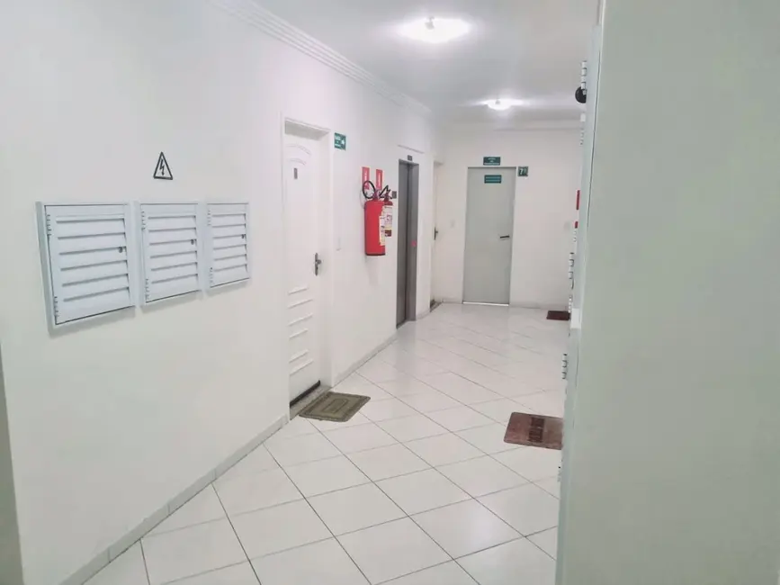 Apartamento com 3 quartos para alugar, 155m2 em Praia Grande - SP - imagem 1 Foto 1 de Apartamento com 3 quartos para alugar, 155m2 em Praia Grande - SP